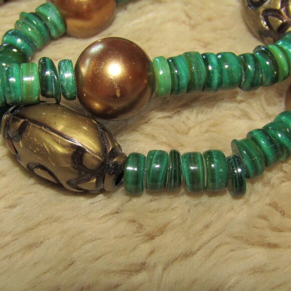 Handcrafted Shell, Brass and Faux Pearl Elephant Necklace - Picture 6 of 7